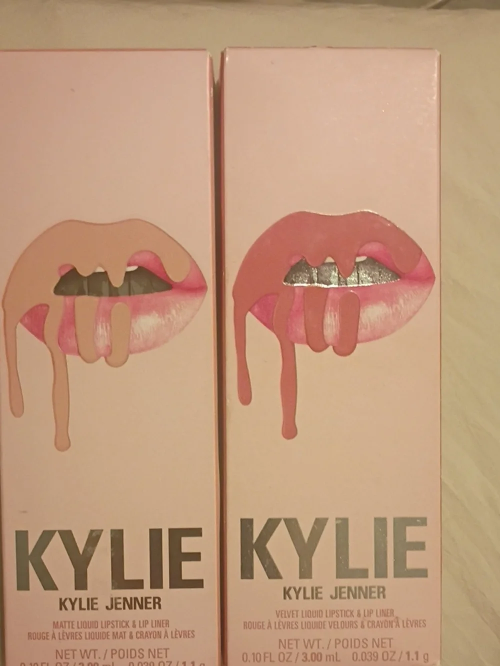 KYLIE Velvet Liquid Lipstick & Lip Liner Set Bundle Shade Barefoot And Harmony